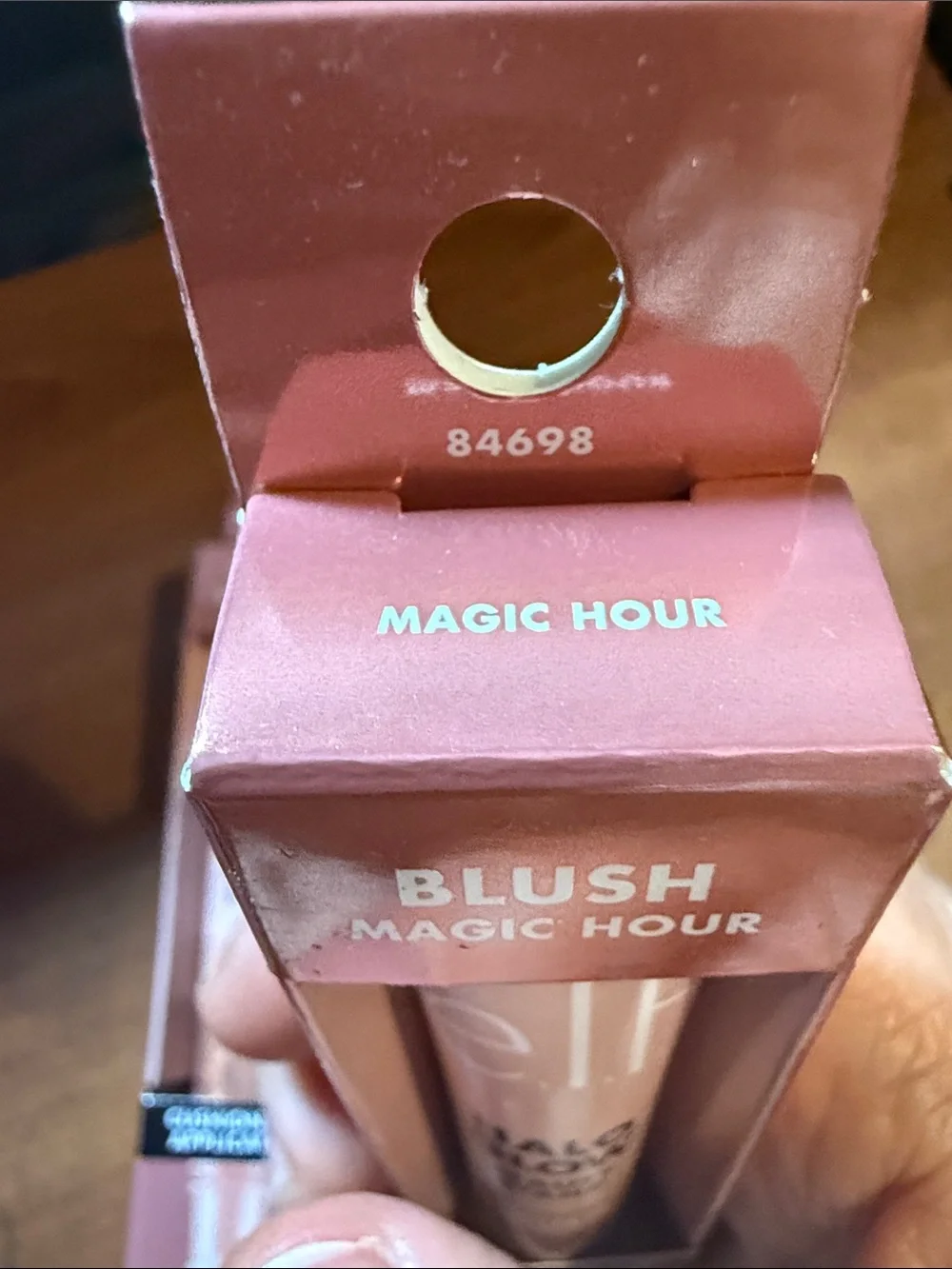 e.l.f. Halo Glow Beauty Wand Blush - Magic Hour Peach Pink